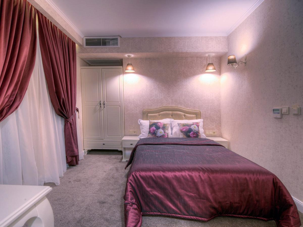 Family Hotel Agoncev ソフィア エクステリア 写真
